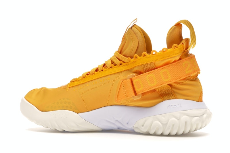 Jordan Proto React University Gold White