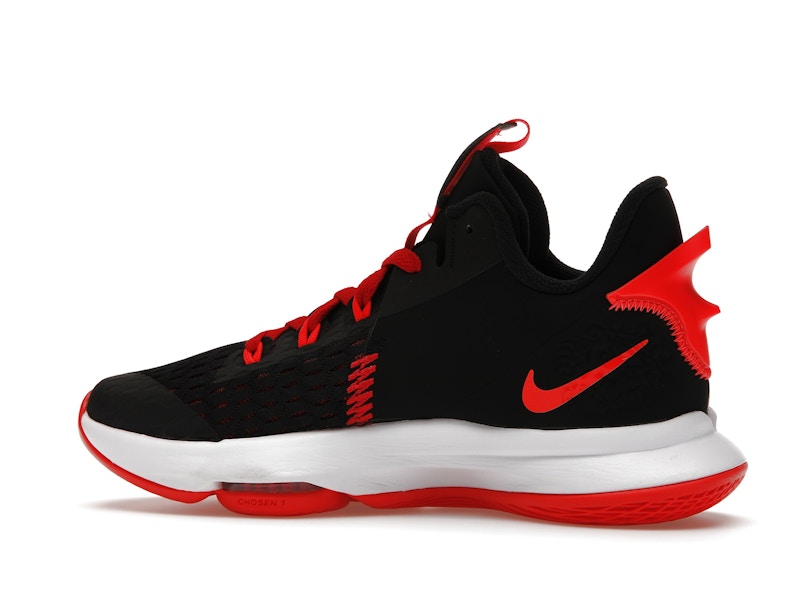 Nike LeBron Witness 5 Bred