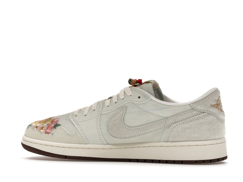 Jordan 1 Retro Low OG Football Grey Sail Light Chocolate
