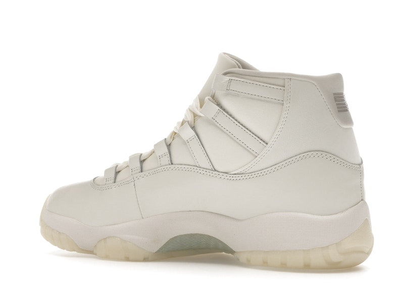 Jordan 11 Retro Pearl (Women's)