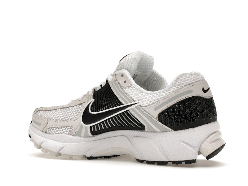 Nike Zoom Vomero 5 White Black