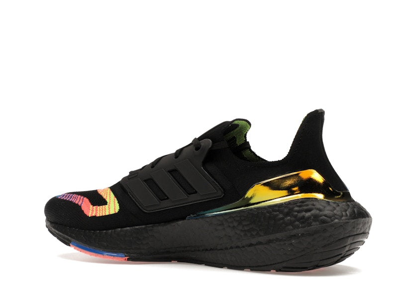 adidas Ultra Boost 22 Linear Energy Black