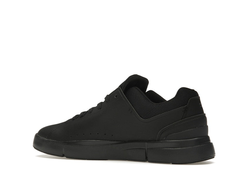 On The Roger Advantage All Black (Women's)