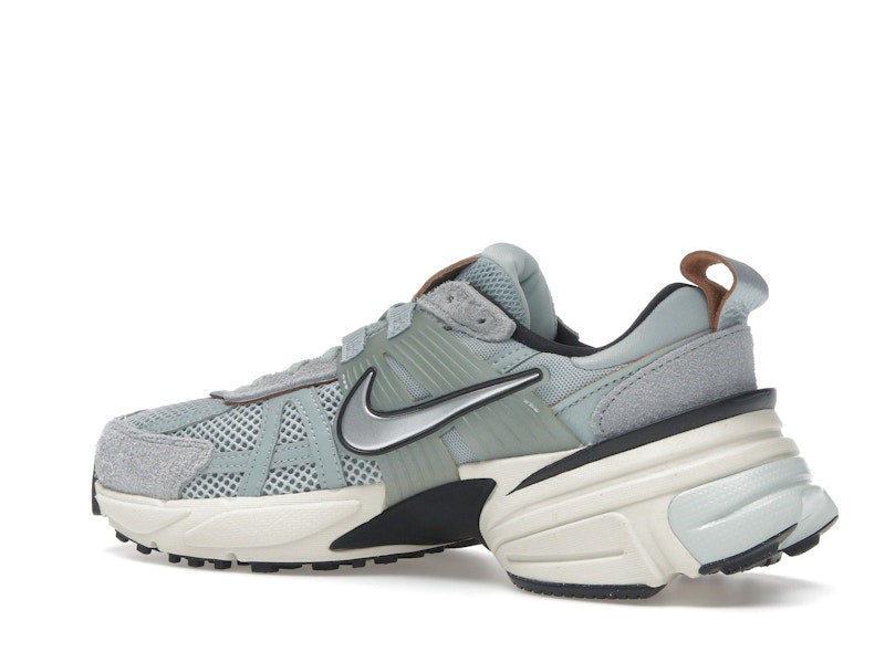 Nike V2K Run Light Pumic Black Chrome (Women's)