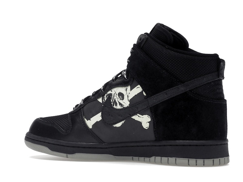 Nike Dunk High St. Pauli