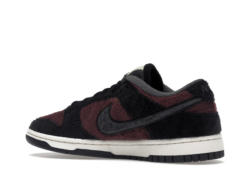 Nike Dunk Low SE Fleece Pack Burgundy Crush (Women's)