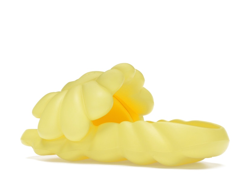 Takashi Murakami Ohana Full-Bloom Slide Blazing Yellow