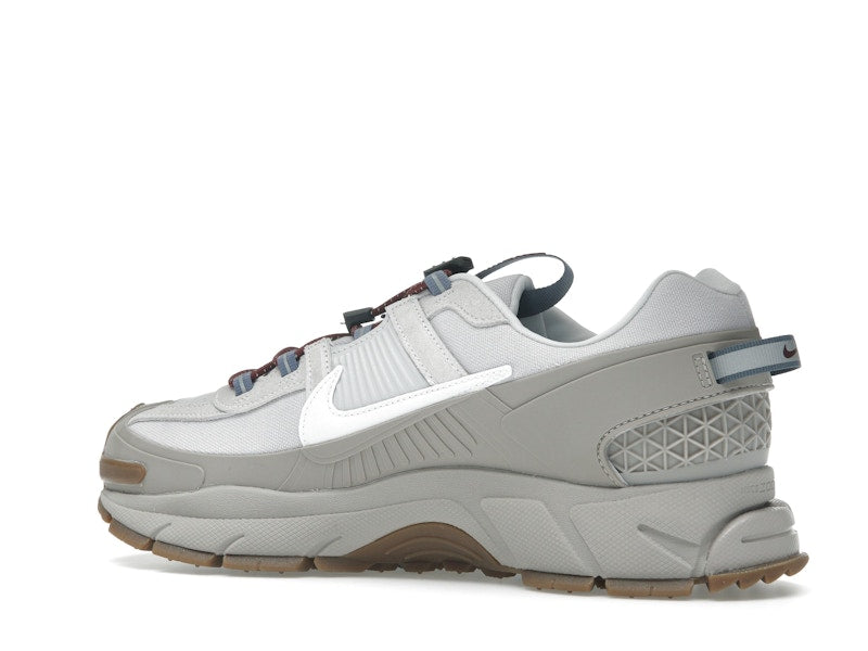 Nike Zoom Vomero Roam College Grey White Gum