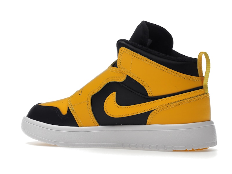 Sky Jordan 1 Black White University Gold (PS)