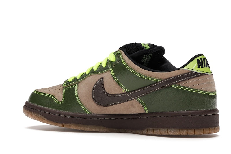 Nike SB Dunk Low Jedi
