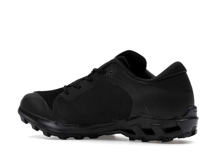 On Running Cloudventure Peak POST ARCHIVE FACTION Black Magnet (Women's)