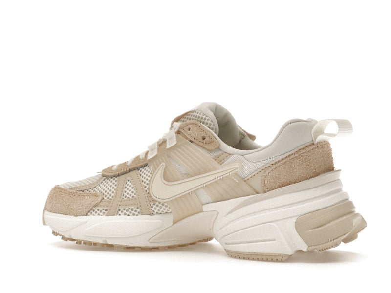 Nike V2K Run Sail Sand Drift (Women's)