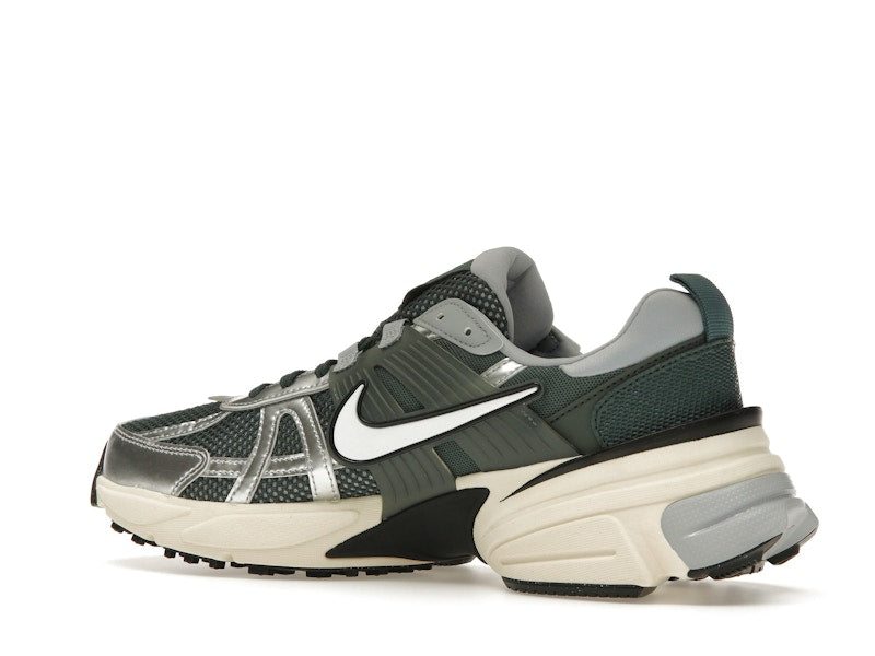 Nike V2K Run Vintage Green