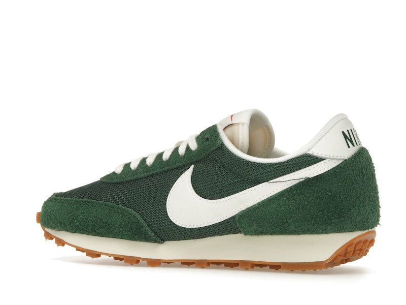 Nike Daybreak Vintage Fir (Women's)