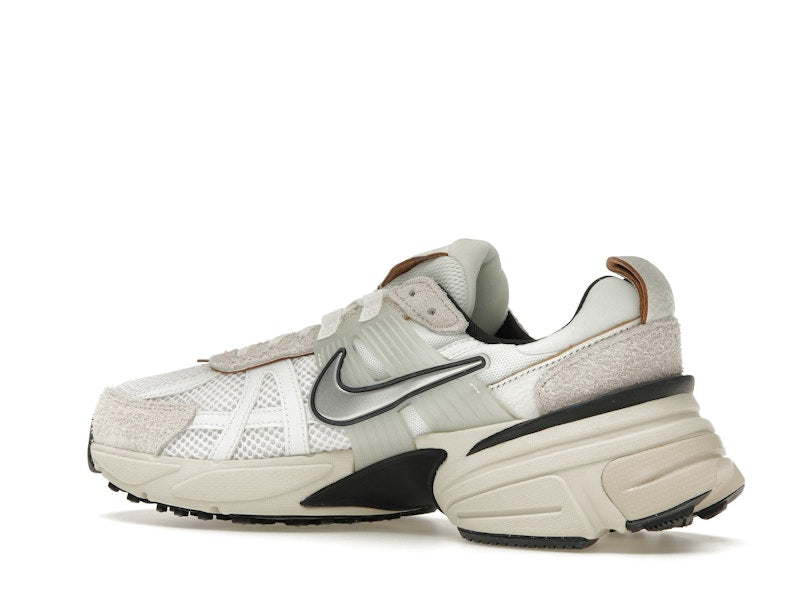 Nike V2K Run Summit White Light Orewood Brown (Women's)