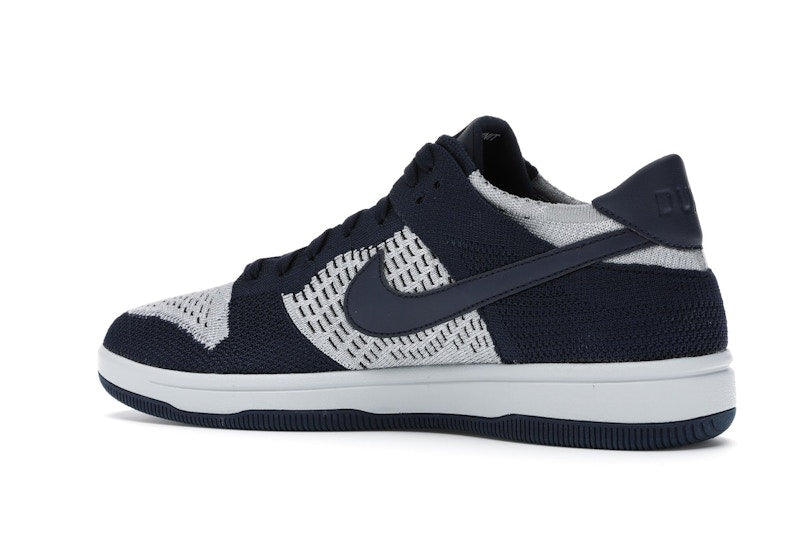 Nike Dunk Low Flyknit College Navy Pure Platinum
