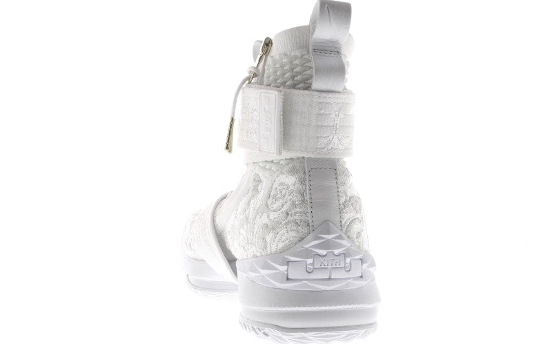Nike LeBron 15 Lifestyle KITH City of Angels