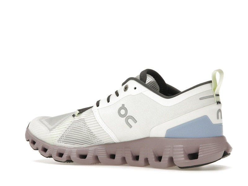 On Running Cloud X 3 Shift White Heron (Women's)