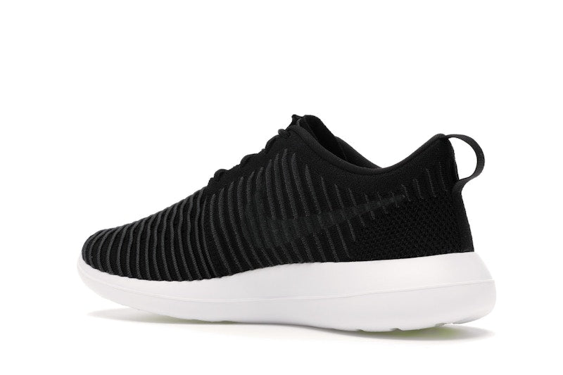 Nike Roshe Two Flyknit Black/Dark Grey-White-Volt