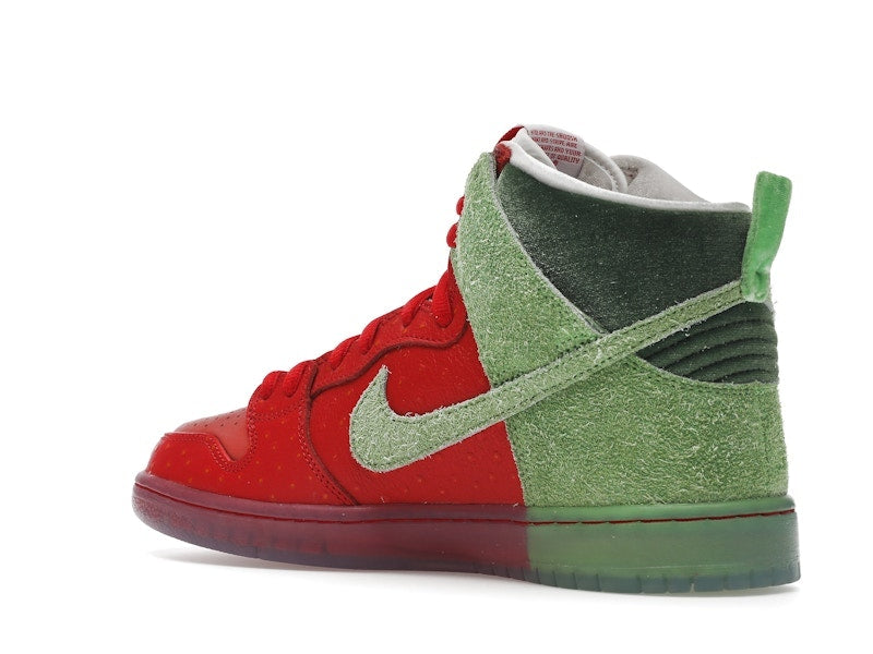 Nike SB Dunk High Strawberry Cough