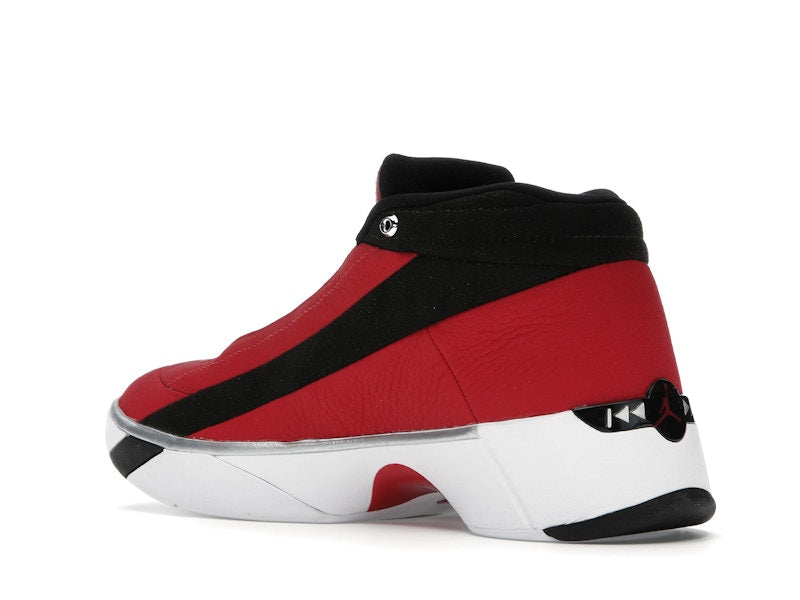 Jordan Team Showcase Gym Red Black