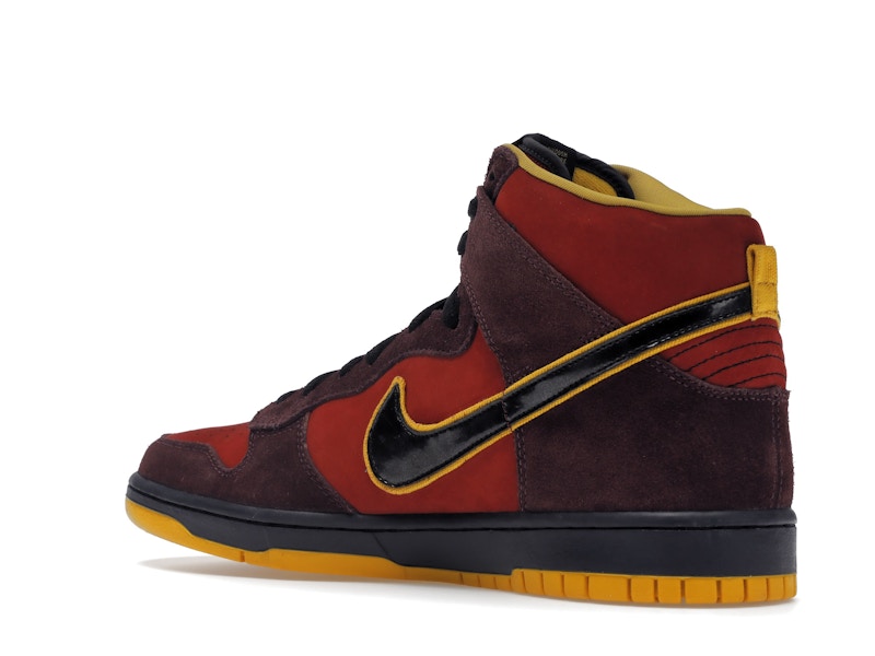 Nike SB Dunk High Iron Man