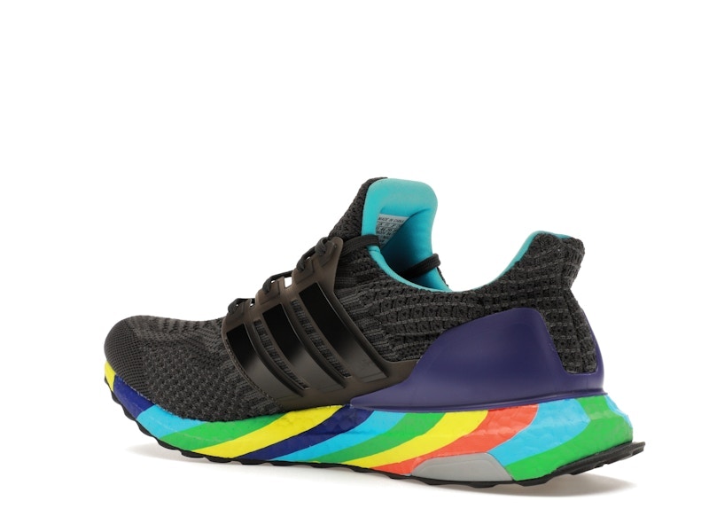 adidas Ultra Boost 5.0 DNA Pride Carbon