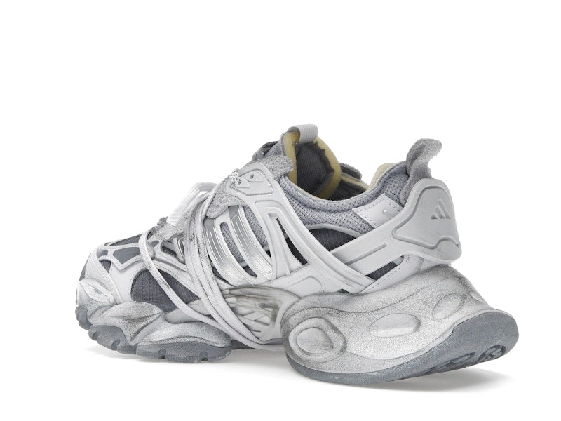 adidas XLG Runner Deluxe Gray