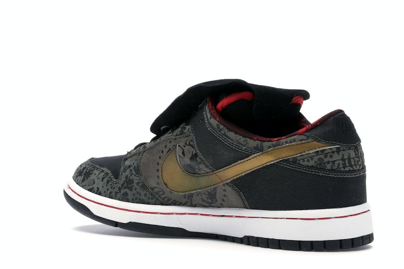 Nike SB Dunk Low SBTG