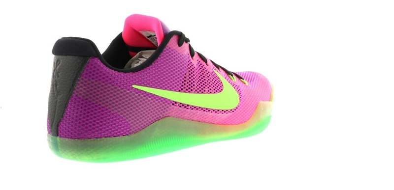 Nike Kobe 11 EM Low Mambacurial