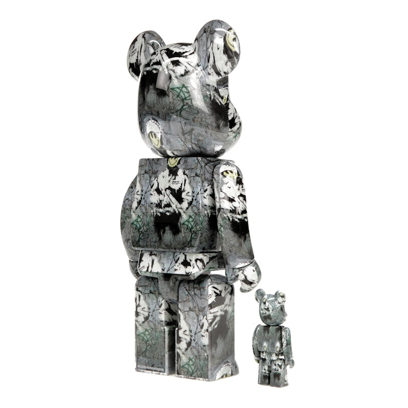 Bearbrick Riot Cop 100% & 400% Set