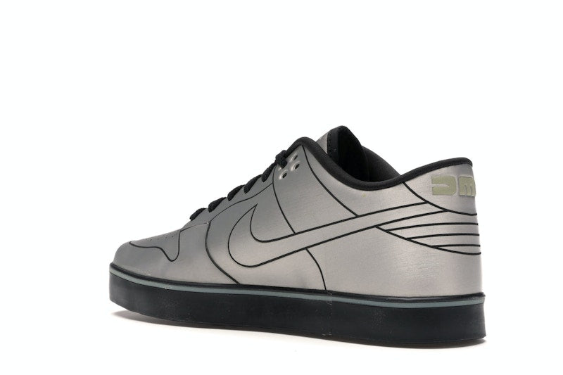 Nike Dunk Low 6.0 SE Delorean DMC-12