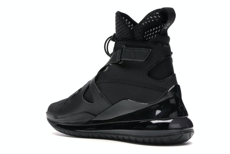 Jordan Air Latitude 720 Triple Black (Women's)
