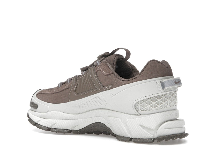Nike Zoom Vomero 5 Roam Light Bone Mink Brown (Women's)