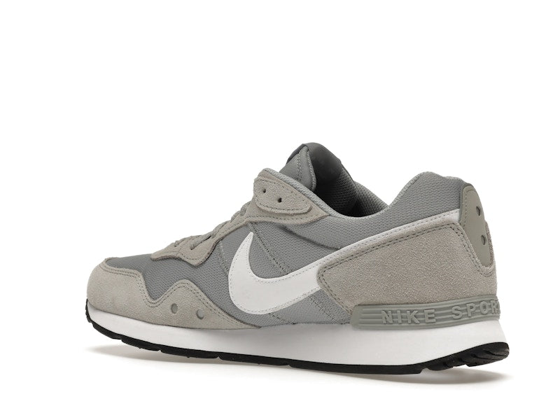 Nike Venture Runner Light Solar Flare Heather