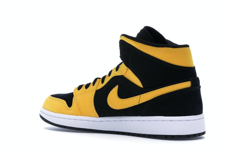 Jordan 1 Mid Reverse New Love