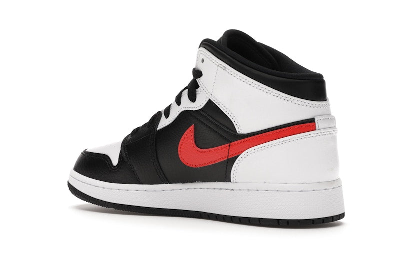 Jordan 1 Mid White Black Chile Red (GS)