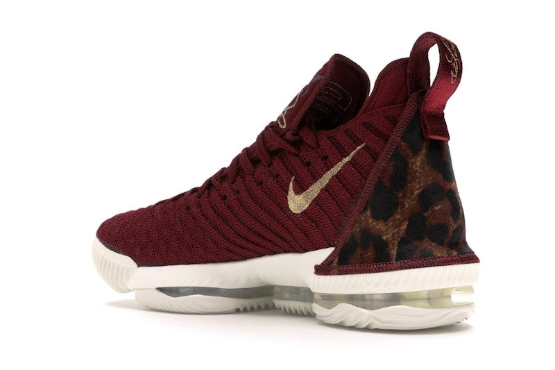 Nike LeBron 16 King