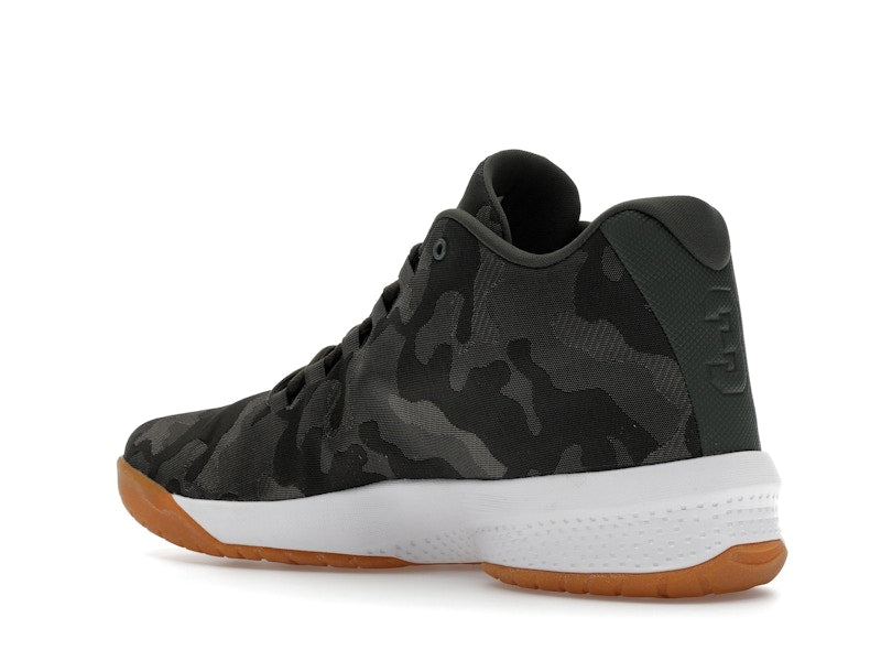 Jordan B.Fly River Rock/White-Dark Stucco