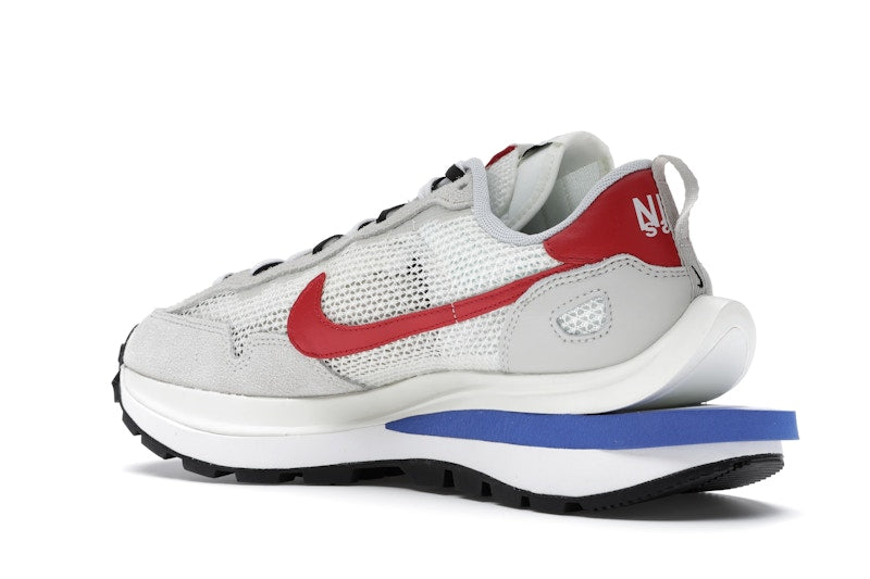 Nike Vaporwaffle sacai Sport Fuchsia Game Royal
