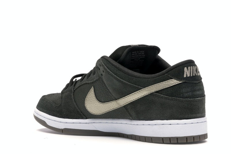 Nike SB Dunk Low Sequoia White Gum