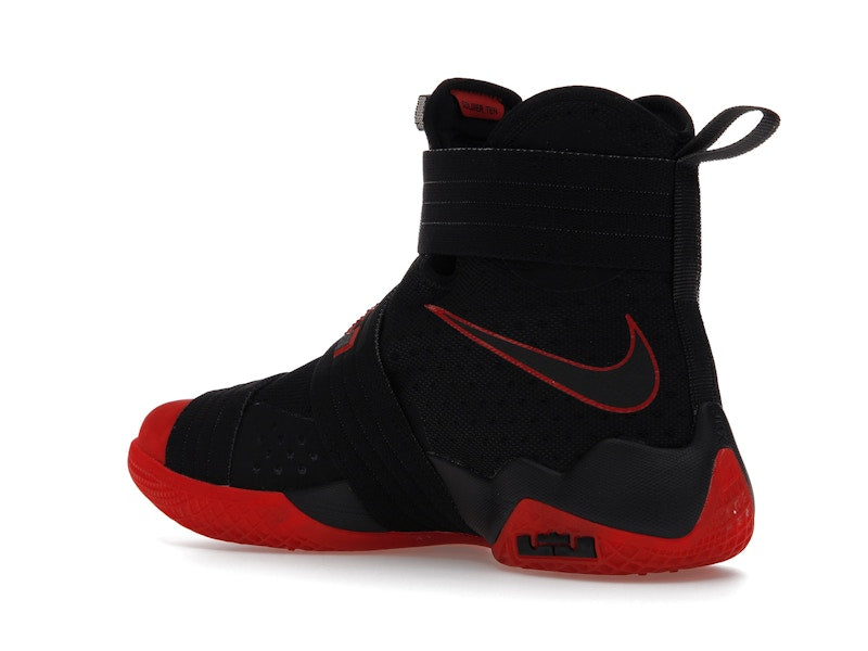 Nike LeBron Zoom Soldier 10 Un-Cleated