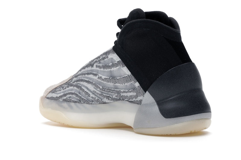 adidas Yeezy QNTM Lifestyle Model (Kids)
