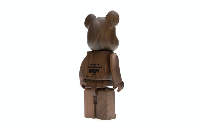 Bearbrick WORLD WIDE TOUR KAWS (Karimoku Wood) 400% Wood