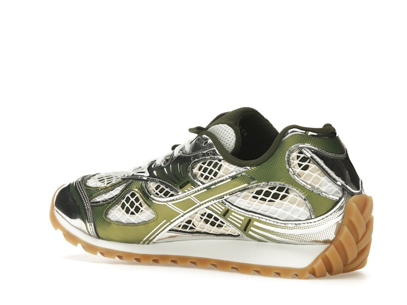 Bottega Veneta Orbit Mud White