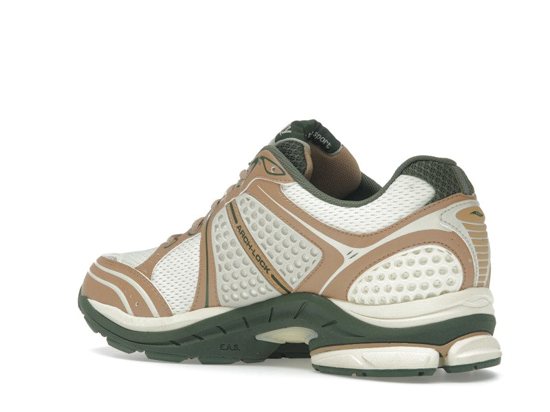 Saucony ProGrid Triumph 4 Saucony & Friends Seanella Abraham