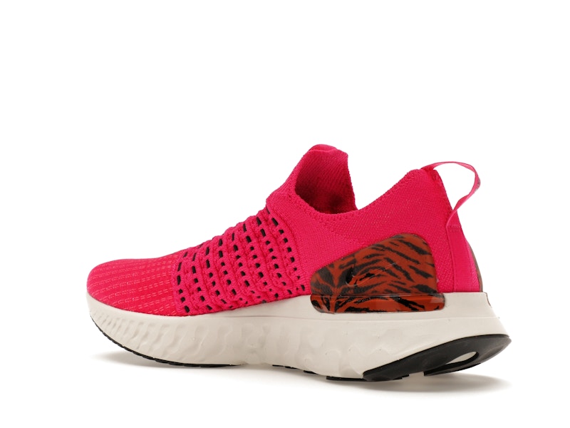 Nike React Phantom Run Flyknit 2 Pink Prime Zebra (Women's)