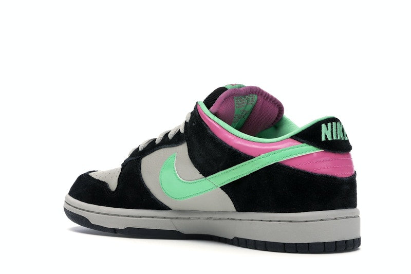 Nike SB Dunk Low Magnet Light Poison Green