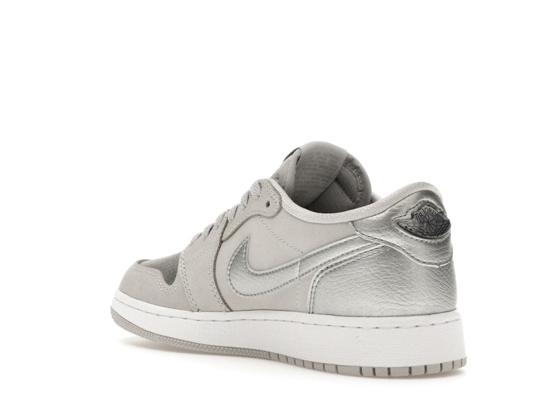 Jordan 1 Low OG Metallic Silver (GS)