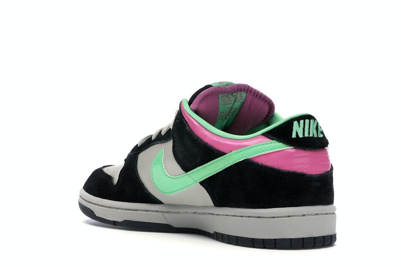 Nike SB Dunk Low Magnet Light Poison Green